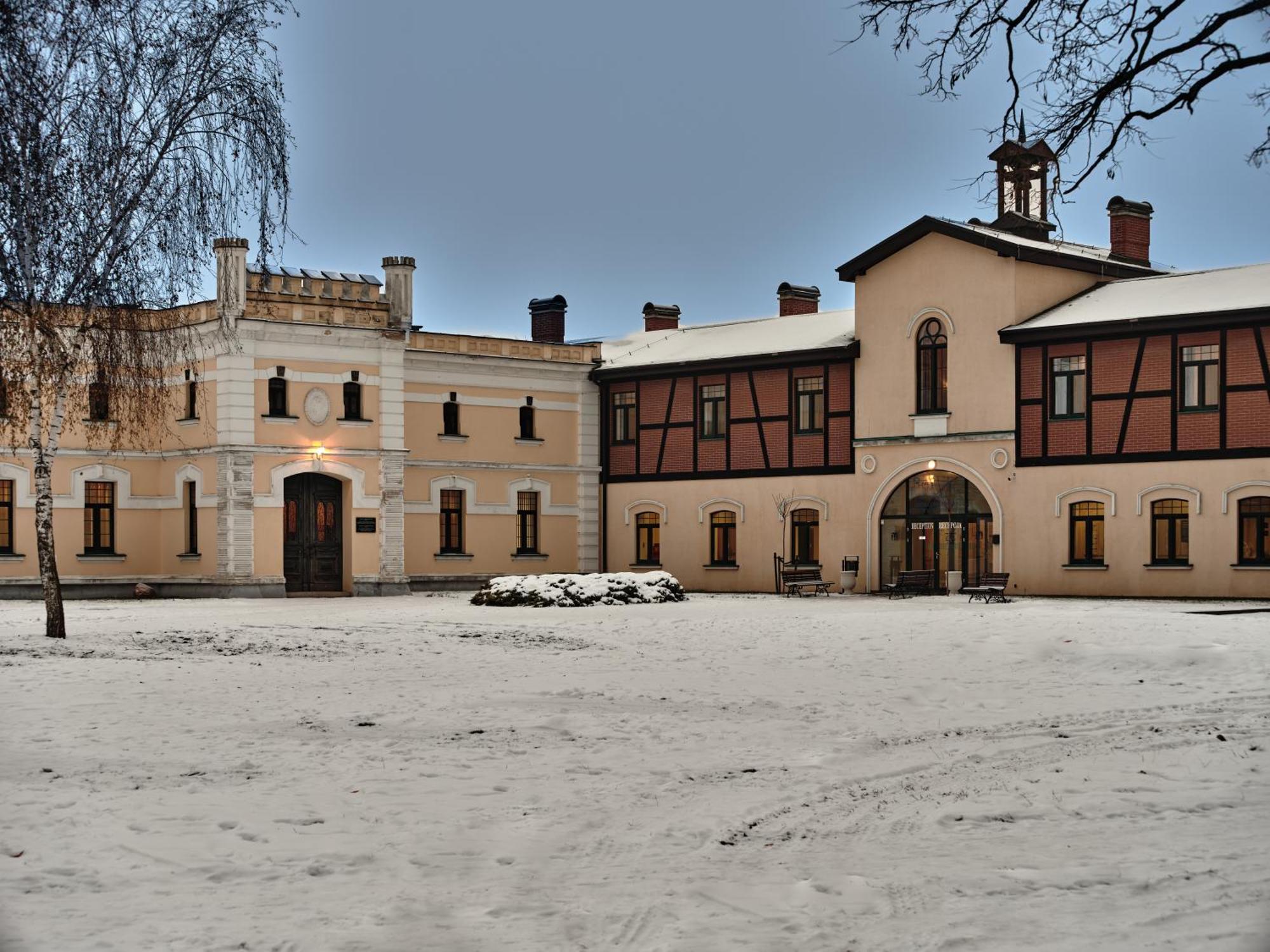 Palac Potockich W Bedlewie Bedlewo Экстерьер фото