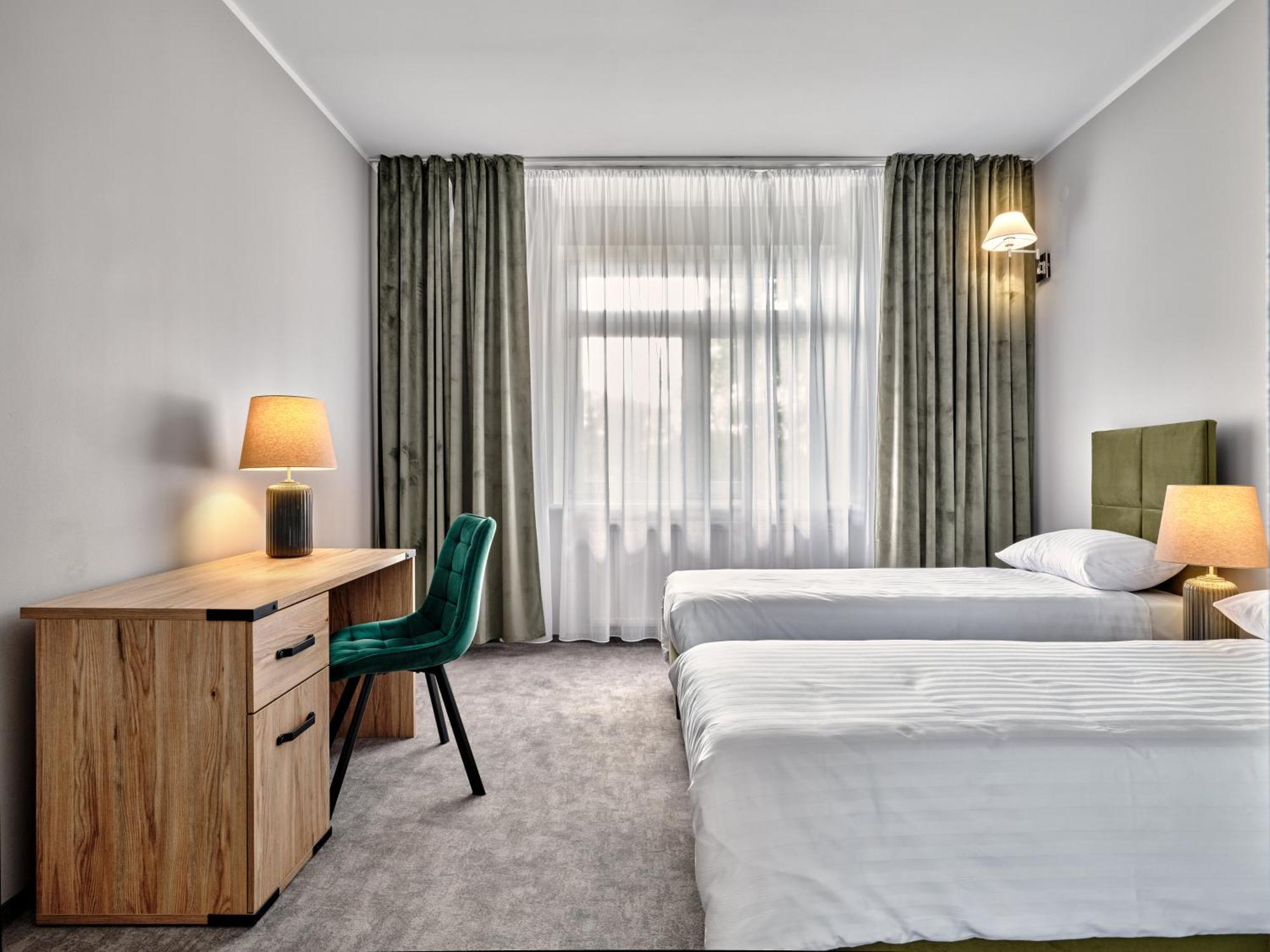 Palac Potockich W Bedlewie Bedlewo Экстерьер фото